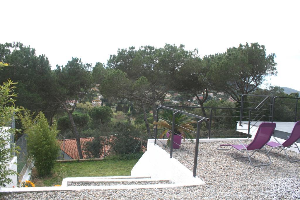 Casa Ceca De La Playa Y Barcelona, Con Piscina Climatizada Y Jacuzzi Villa Vallromanes Luaran gambar