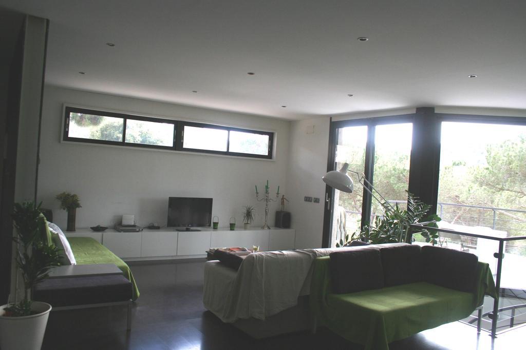 Casa Ceca De La Playa Y Barcelona, Con Piscina Climatizada Y Jacuzzi Villa Vallromanes Bilik gambar